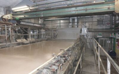 FLUTING PAPER MACHINE pope reel width 2.300 mm